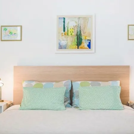 Central Sea View Apartmán